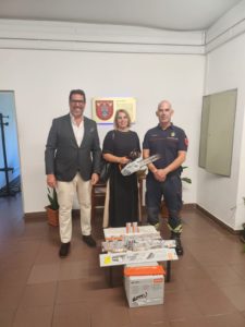 entrega de material no âmbito da Responsabilidade Social aos Bombeiros Sapadores de Setúbal